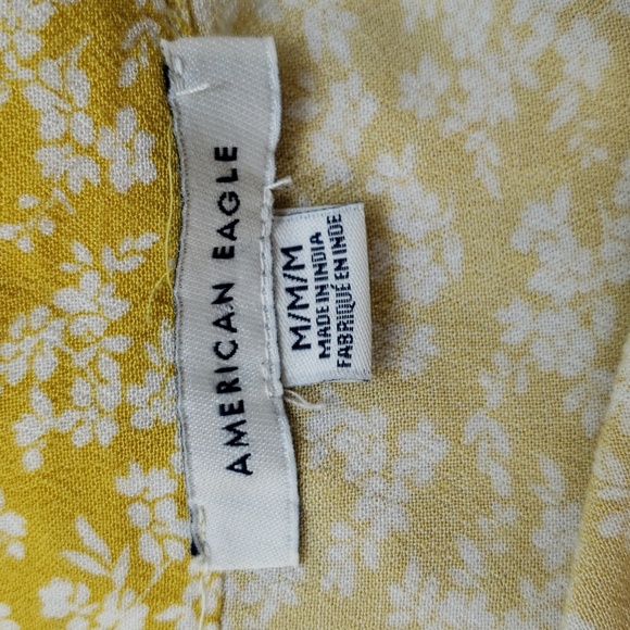 American Eagle Yellow and White Floral Boho Blouse, Size Medium - Picture 5 of 7